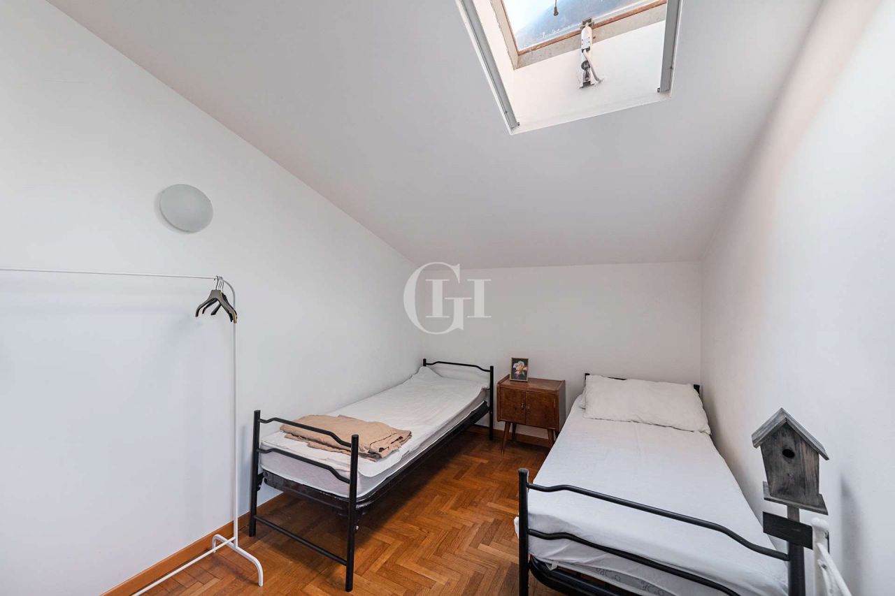 Апартаменты у озера Гарда, Италия, 110 м² - фото 14