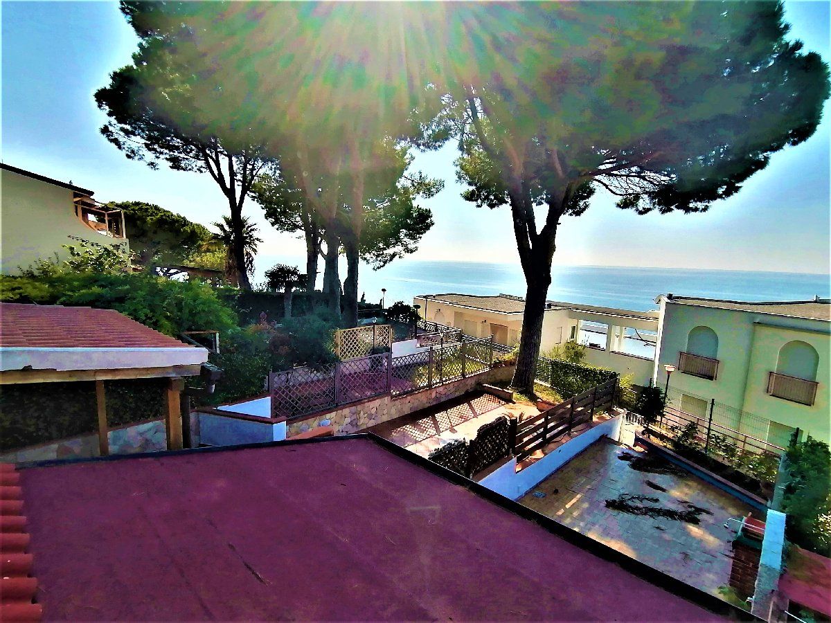 Вилла в Скалее, Италия, 80 м² - фото 7