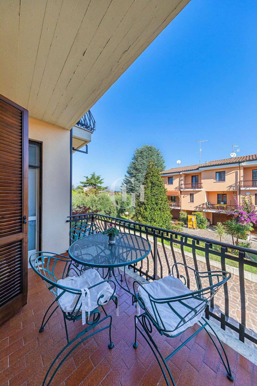 Вилла у озера Гарда, Италия, 180 м² - фото 6