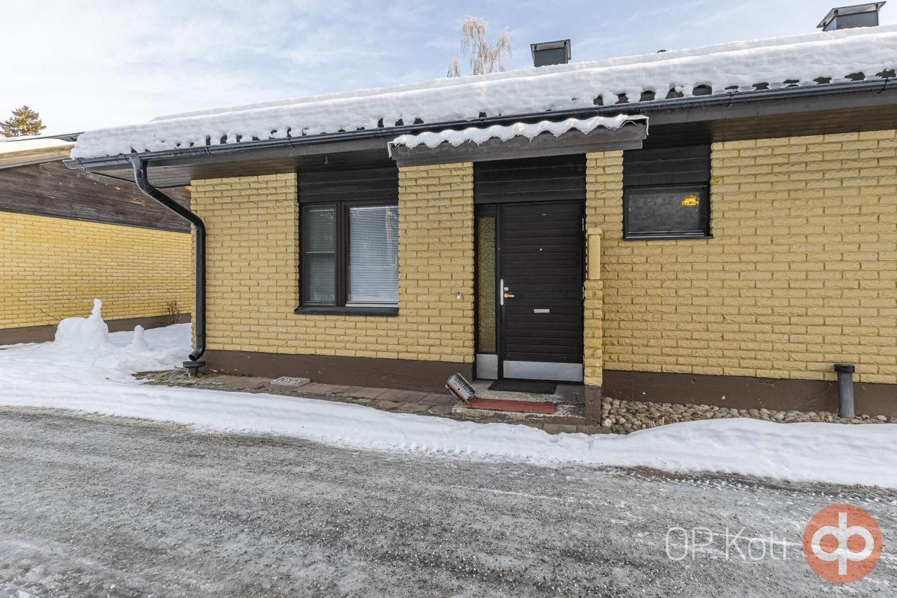 Квартира в Иисалми, Финляндия, 64 м2 - фото 1