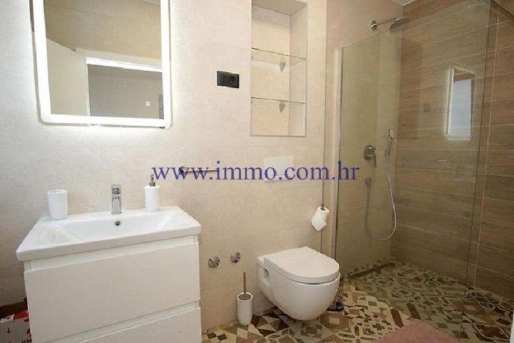 Вилла в Трогире, Хорватия, 200 м² - фото 8