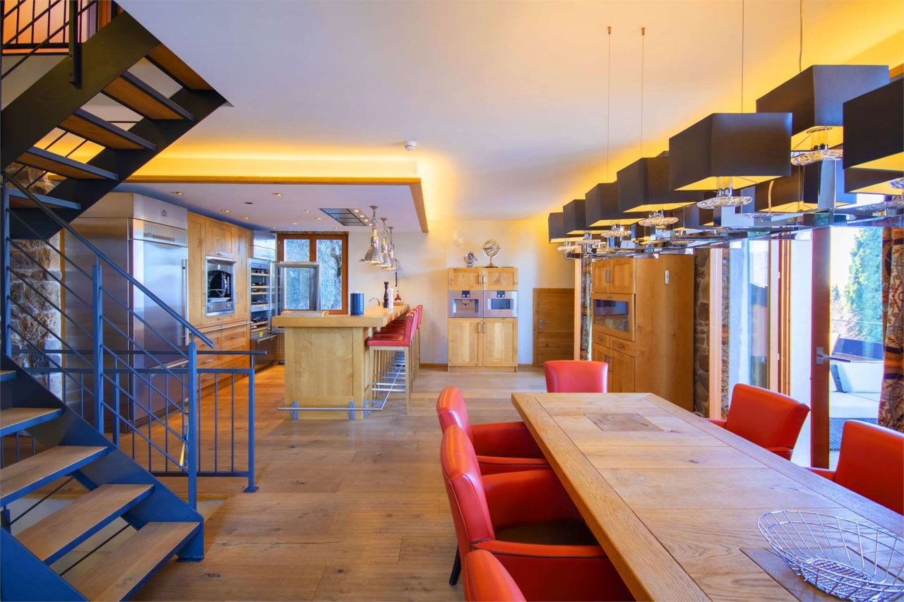 Вилла у озера Гарда, Италия, 353 м² - фото 4