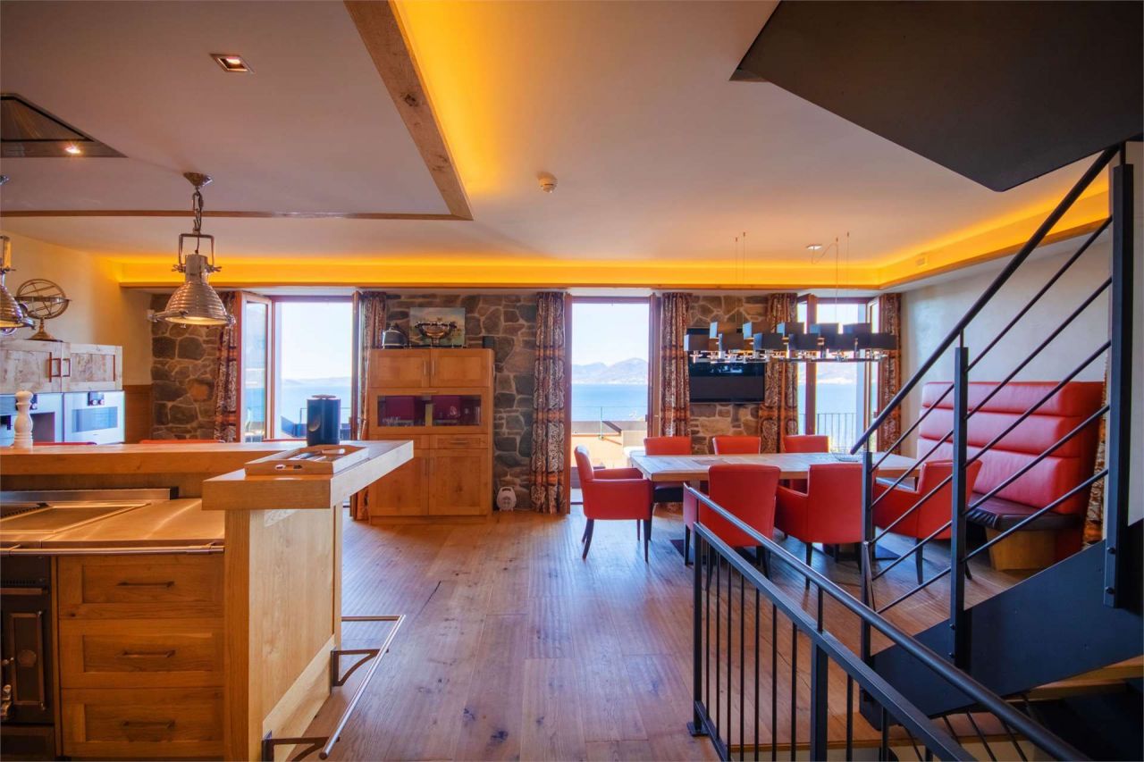 Вилла у озера Гарда, Италия, 353 м² - фото 6