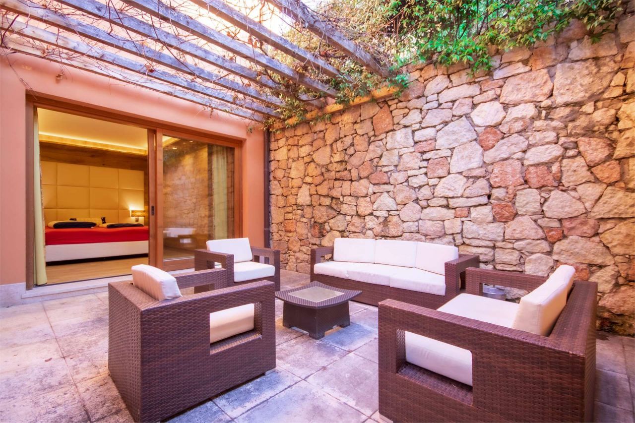 Вилла у озера Гарда, Италия, 353 м² - фото 14