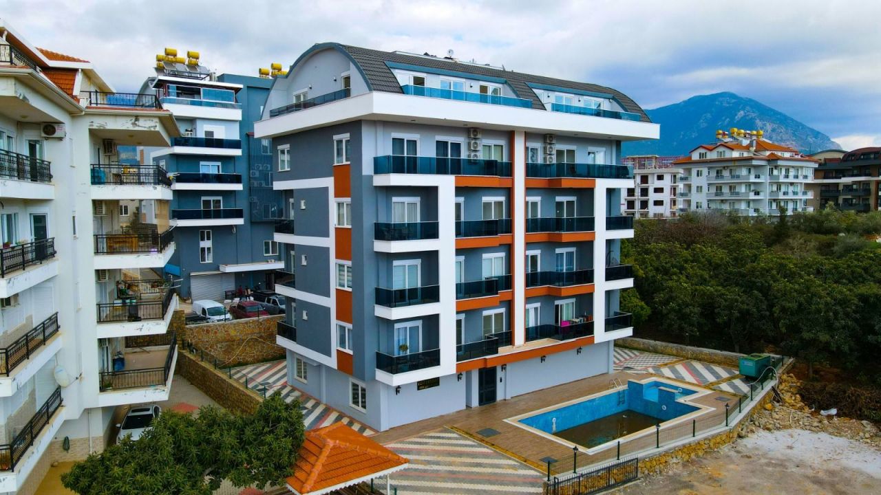 Квартира в Алании, Турция, 47 м² - фото 1