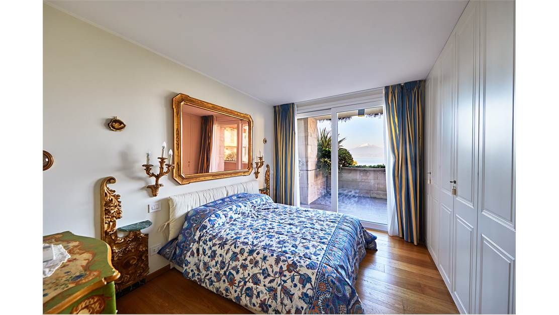 Апартаменты у озера Гарда, Италия, 68 м² - фото 11