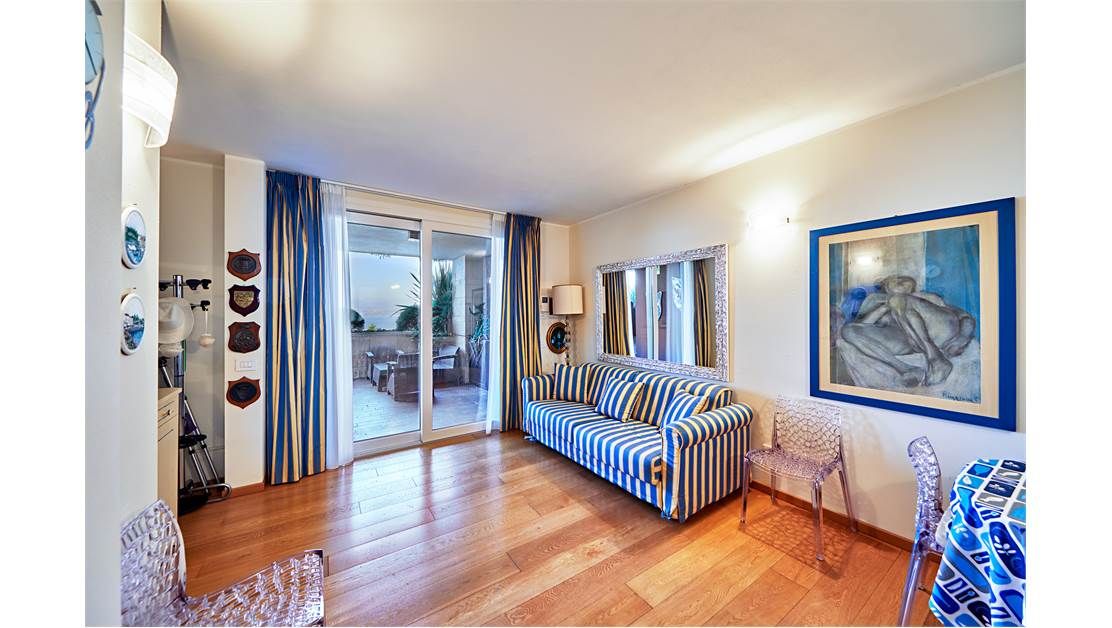 Апартаменты у озера Гарда, Италия, 68 м² - фото 3