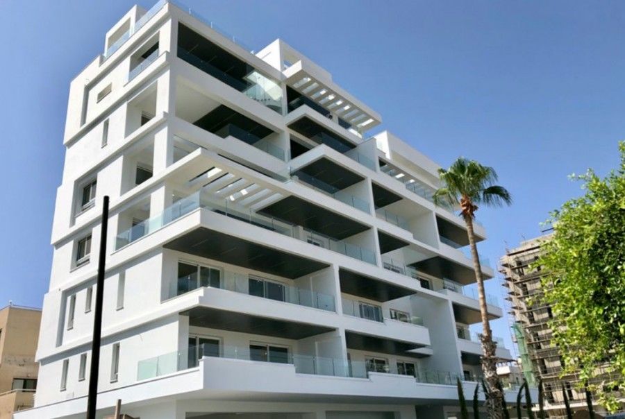 Апартаменты в Ларнаке, Кипр, 272 м2 - фото 1