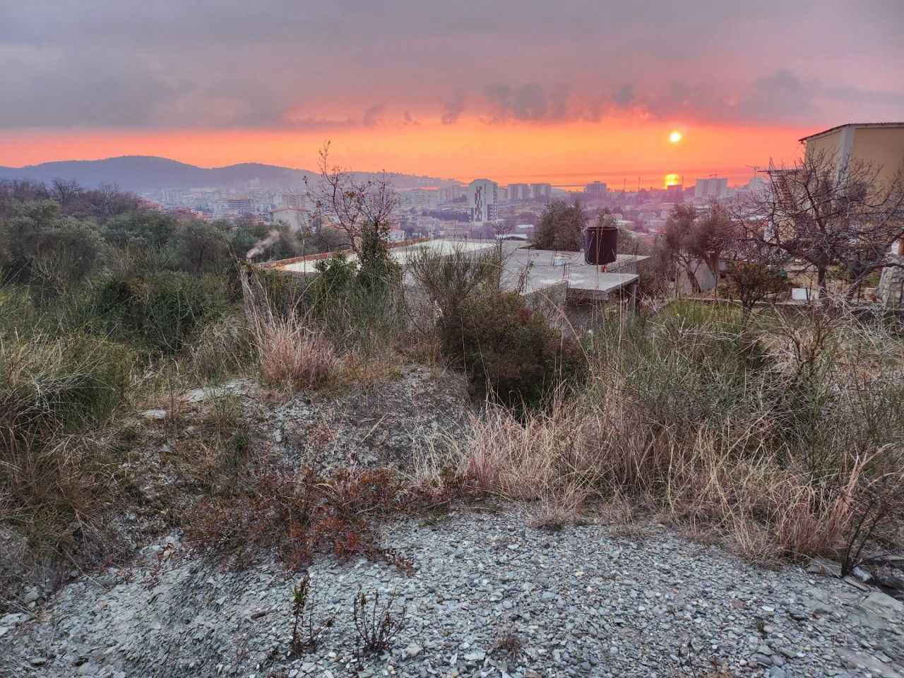 Земля в Баре, Черногория, 848 м² - фото 2