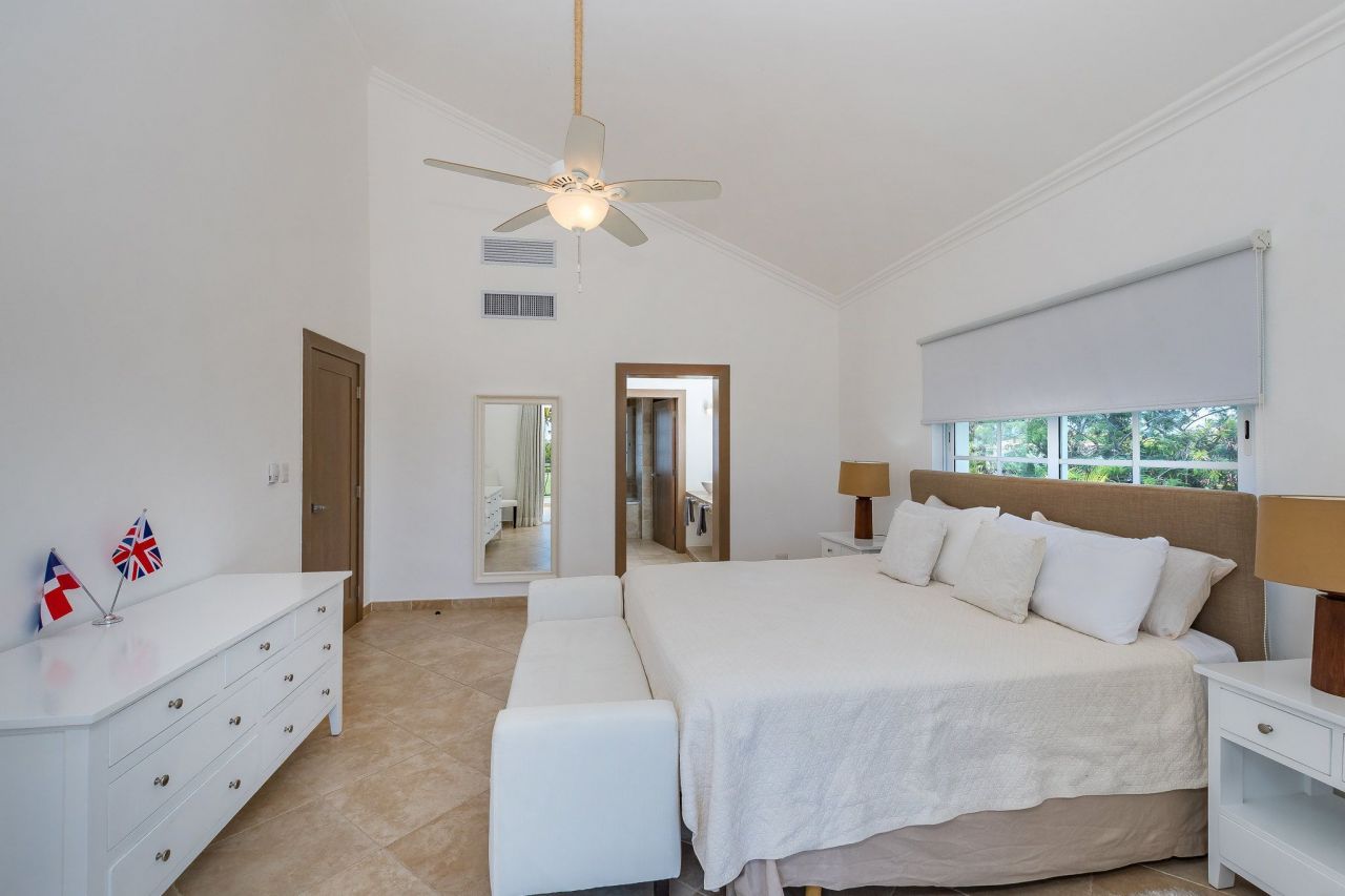 Вилла в Пунта-Кана, Доминиканская Республика, 464 м² - фото 11