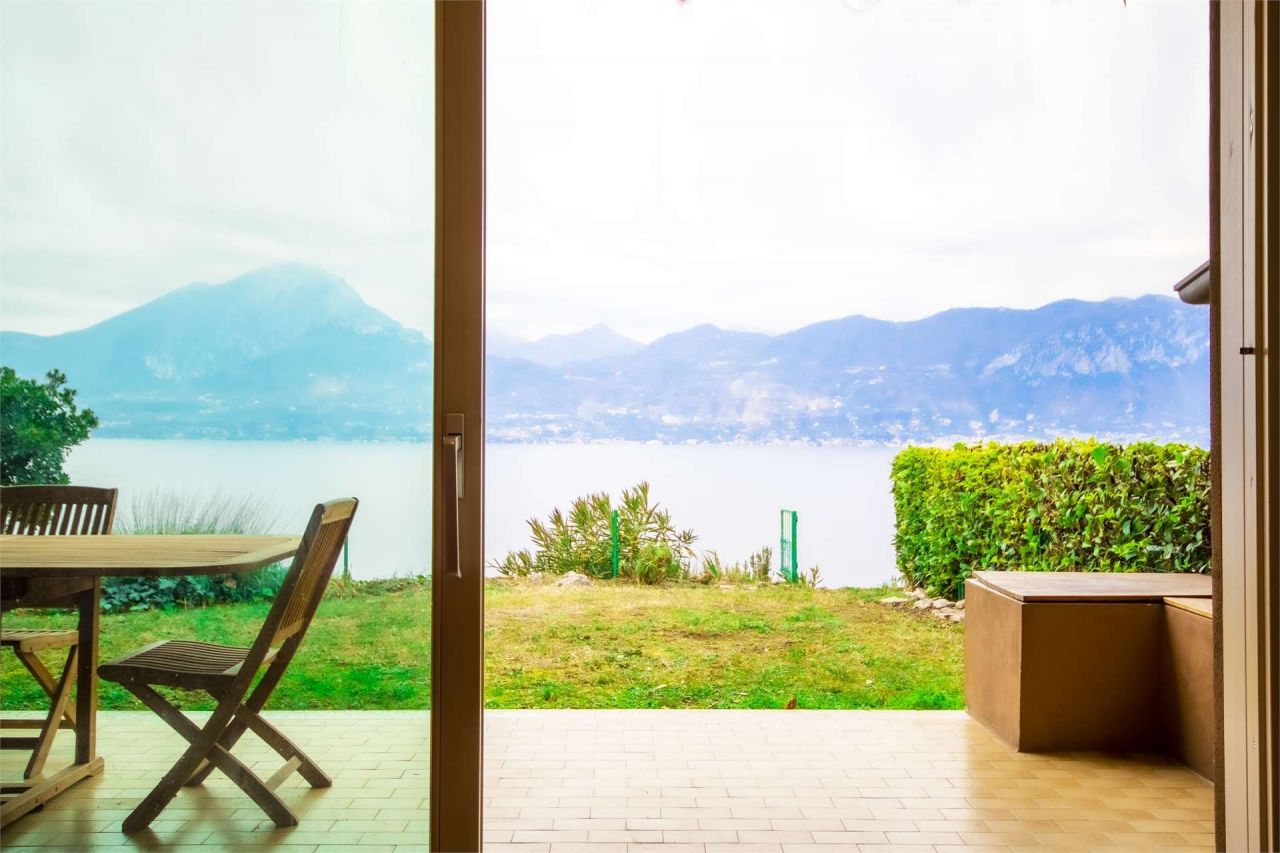 Апартаменты у озера Гарда, Италия, 70 м2 - фото 1