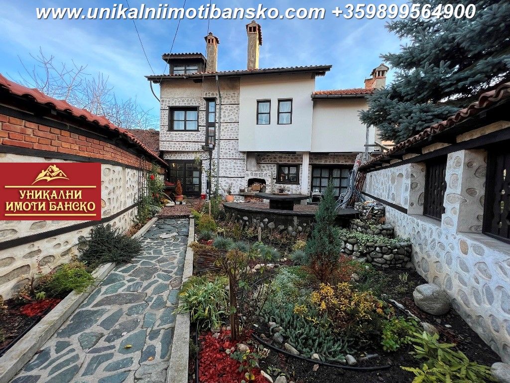 Дом в Банско, Болгария, 300 м2 - фото 1