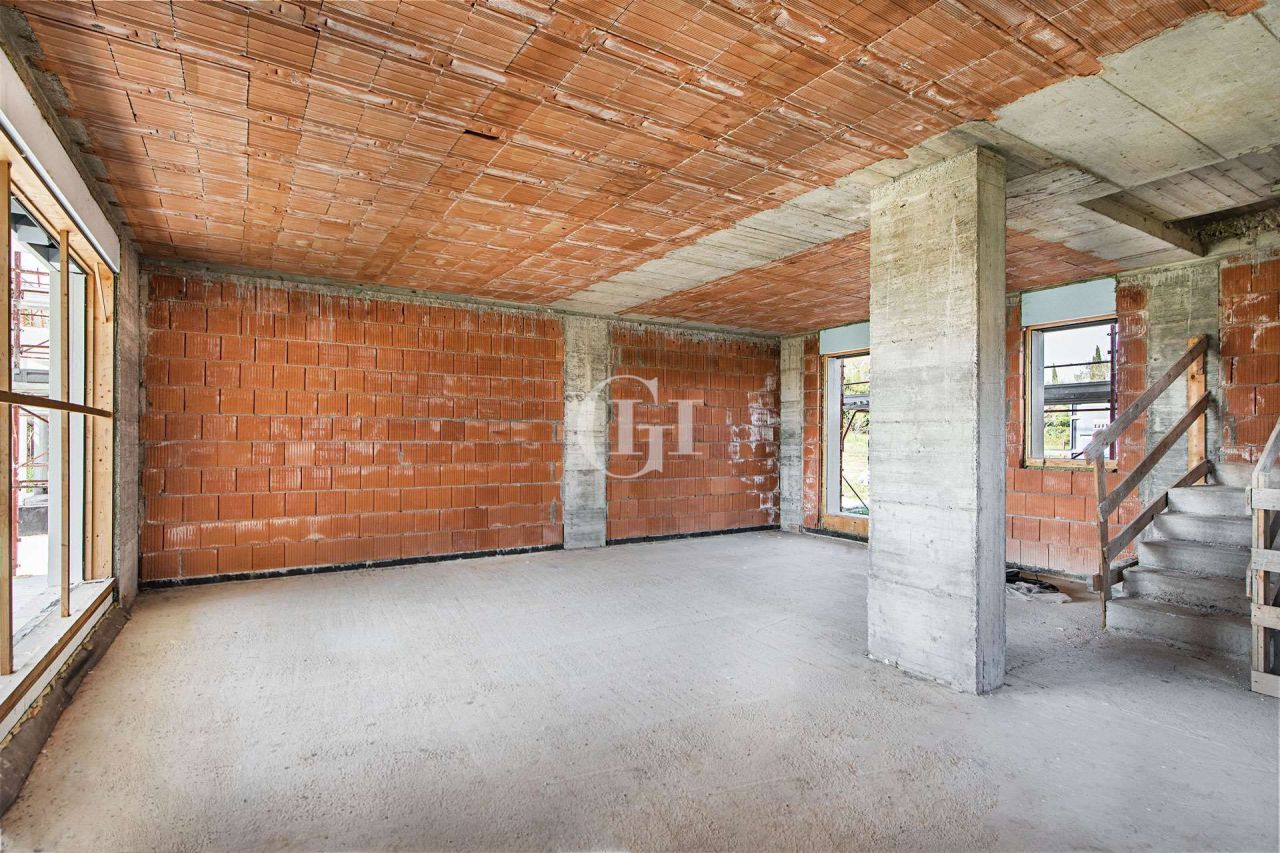 Вилла у озера Гарда, Италия, 210 м² - фото 7