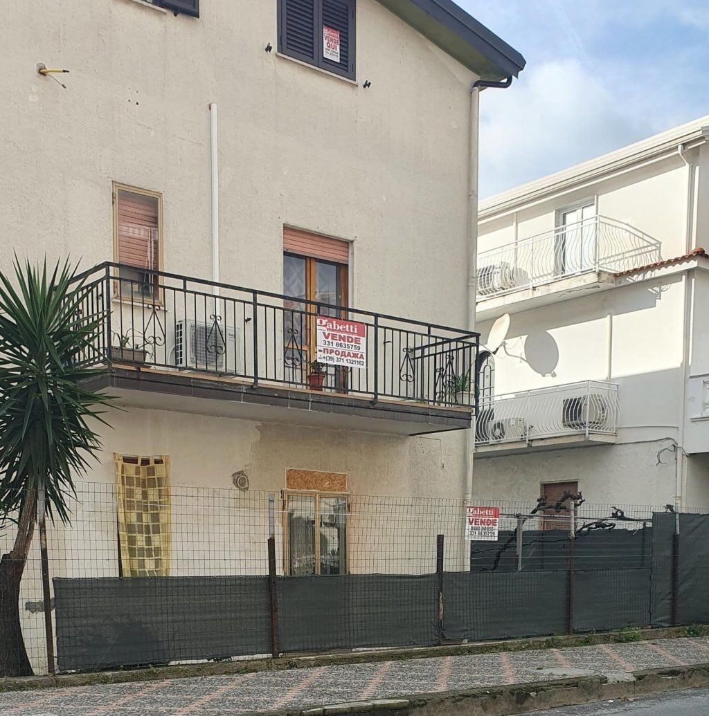 Квартира в Скалее, Италия, 80 м² - фото 1