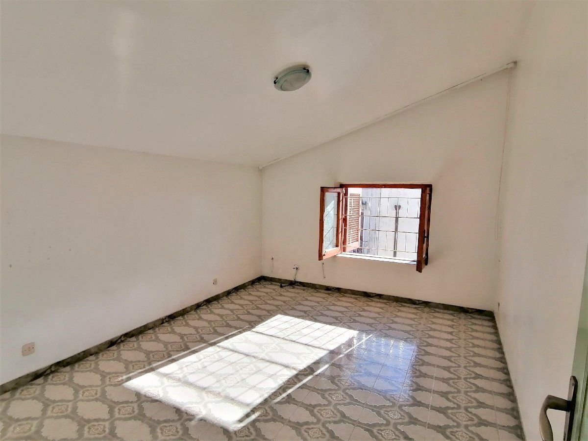 Квартира в Скалее, Италия, 120 м² - фото 12