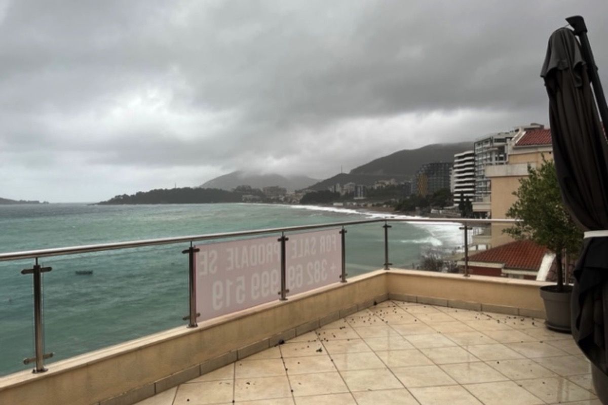 Квартира в Рафаиловичах, Черногория, 230 м² - фото 2