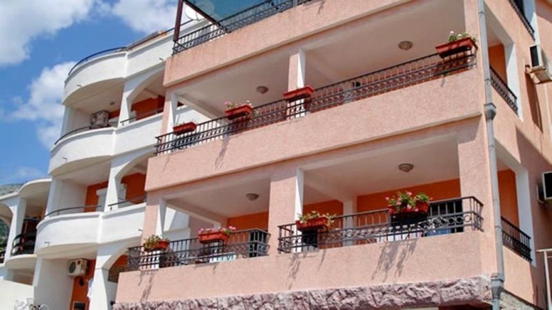 Отель, гостиница в Петроваце, Черногория, 500 м² - фото 3