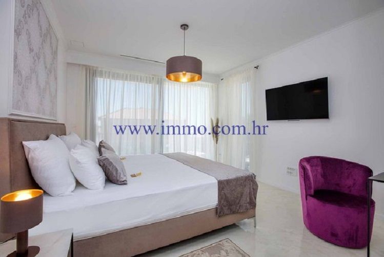 Вилла в Шибенике, Хорватия, 250 м² - фото 9