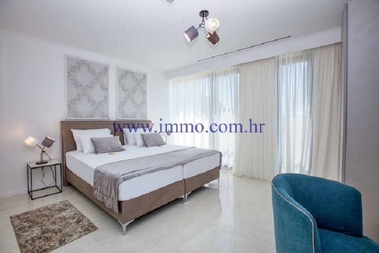 Вилла в Шибенике, Хорватия, 250 м² - фото 13