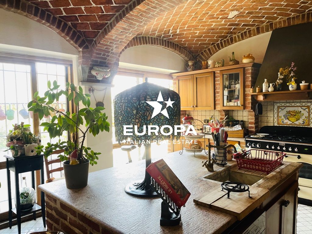 Замок в Монферрате, Италия, 899 м² - фото 4