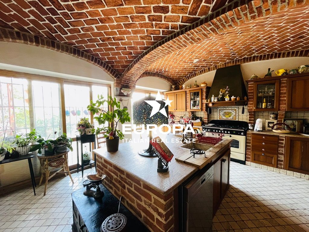 Замок в Монферрате, Италия, 899 м² - фото 11