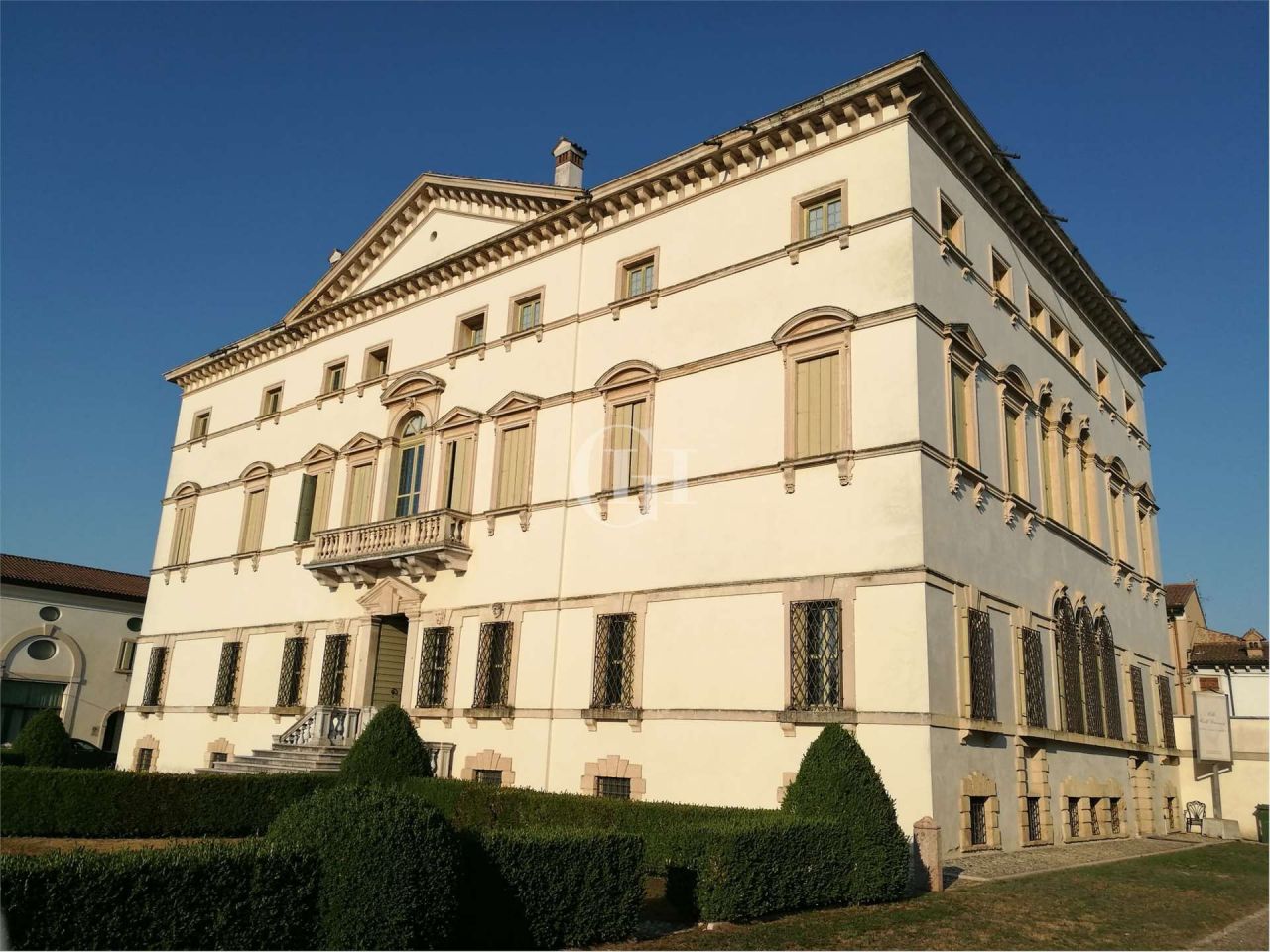 Вилла в Вероне, Италия, 3 582 м² - фото 6