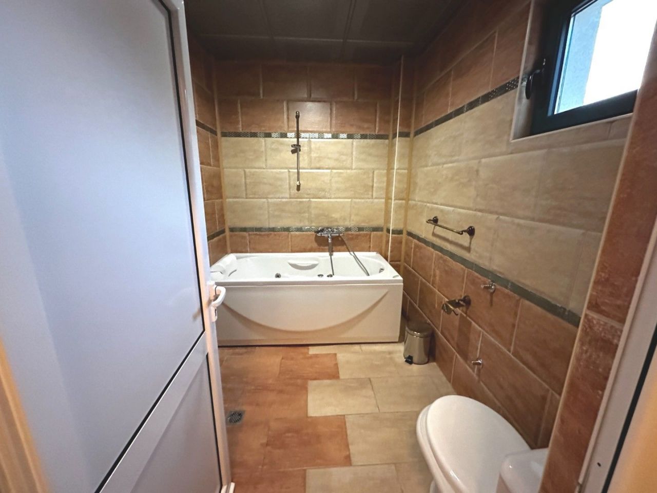 Вилла в Петроваце, Черногория, 422 м² - фото 12