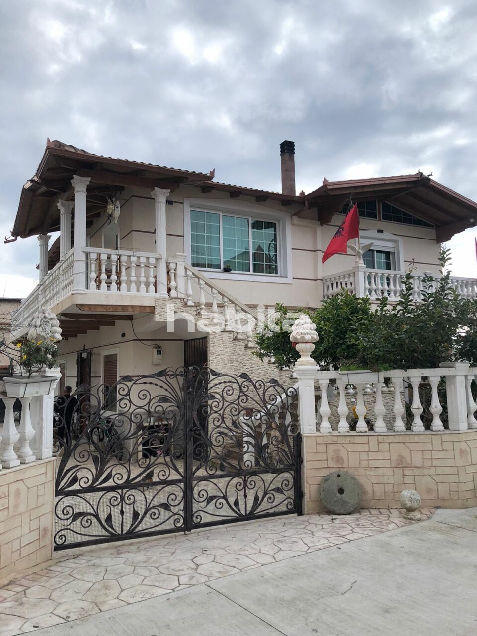 Дом во Влёре, Албания, 220 м2 - фото 1