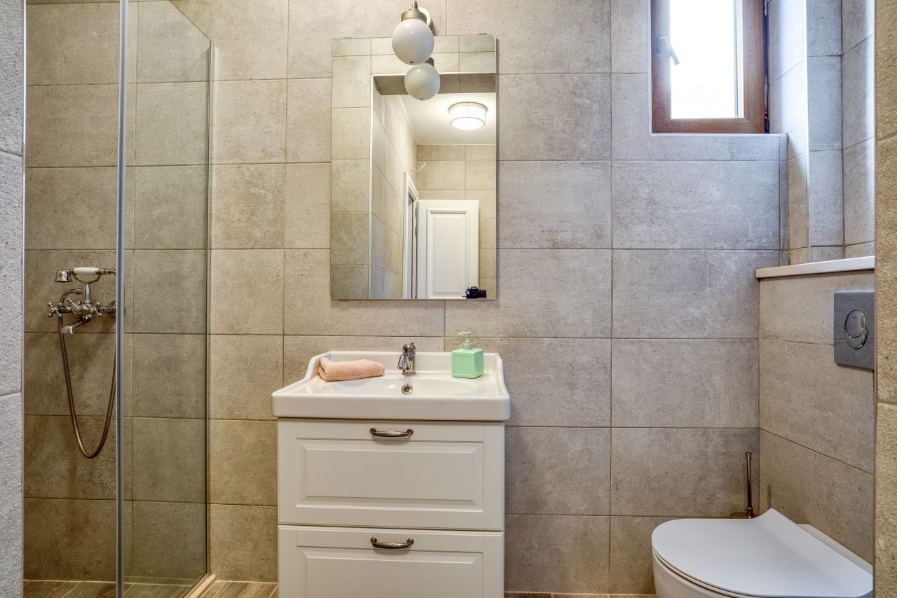 Квартира в Будве, Черногория, 88 м² - фото 16