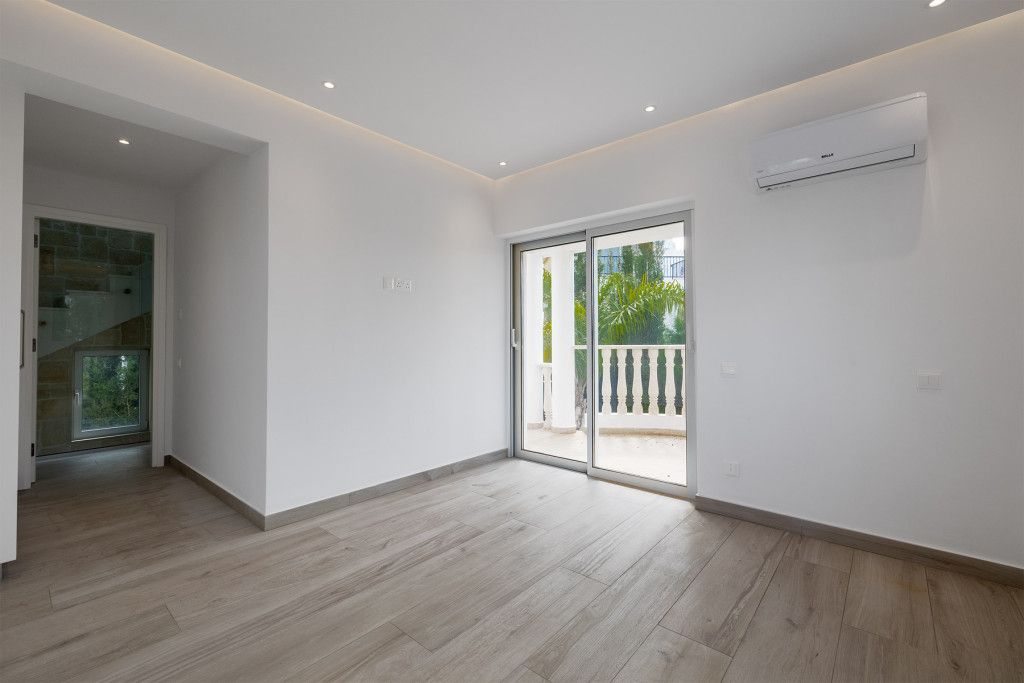 Квартира в Пафосе, Кипр, 210 м² - фото 15