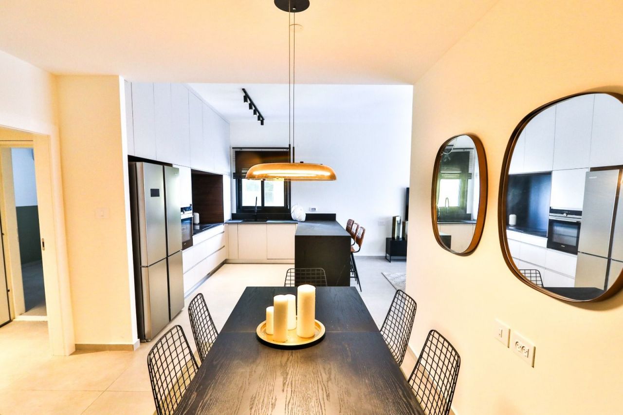 Квартира в Бат-Яме, Израиль, 125 м² - фото 6