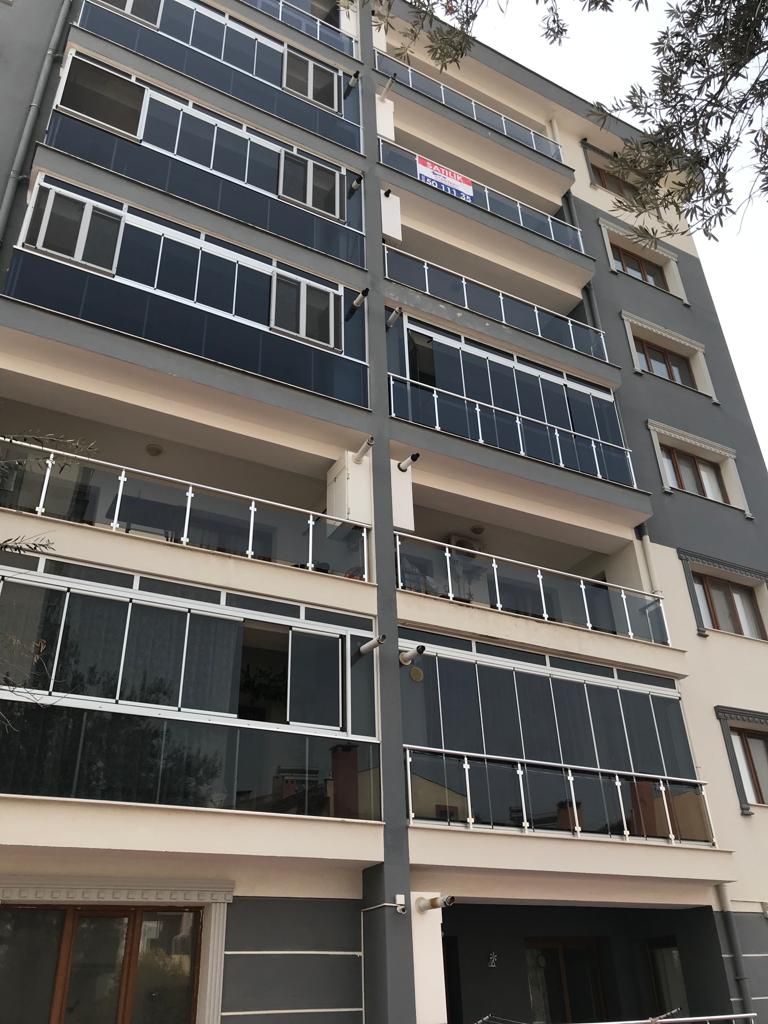 Квартира в Измире, Турция, 120 м2 - фото 1