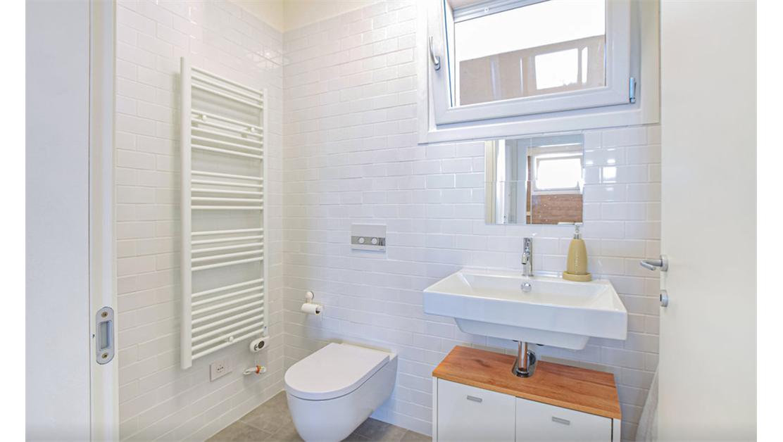 Апартаменты у озера Гарда, Италия, 90 м² - фото 9