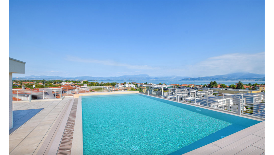 Апартаменты у озера Гарда, Италия, 90 м² - фото 13