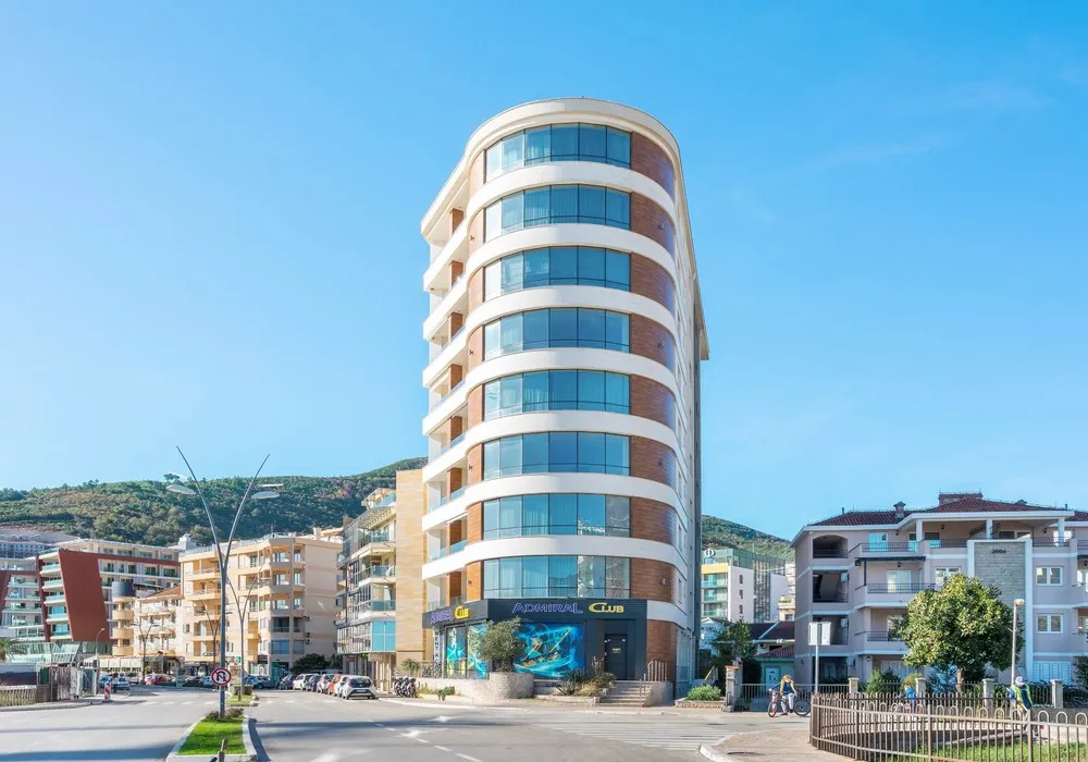 Квартира в Будве, Черногория, 121 м² - фото 1
