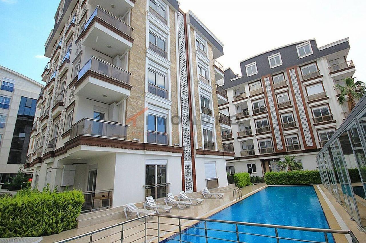 Квартира в Анталии, Турция, 130 м² - фото 1