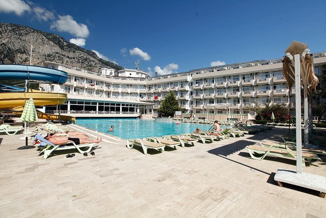 Отель, гостиница в Анталии, Турция, 2 700 м2 - фото 1