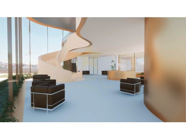 Коммерческая недвижимость в Вила-Нова-ди-Гая, Португалия, 2 319 м² - фото 2