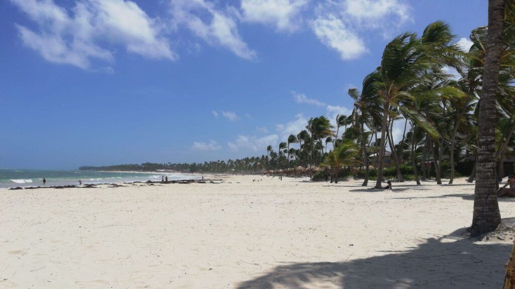 Квартира в Пунта-Кана, Доминиканская Республика, 84 м² - фото 2