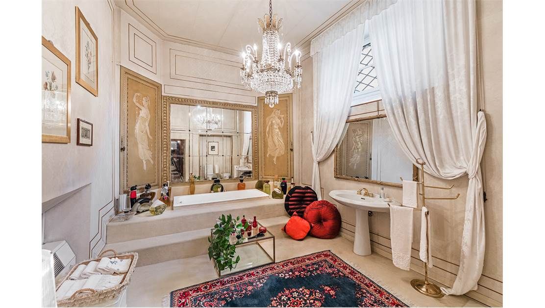 Особняк у озера Гарда, Италия, 1 918 000 м² - фото 9