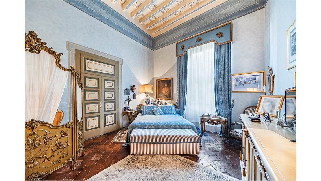 Особняк у озера Гарда, Италия, 1 918 000 м² - фото 12