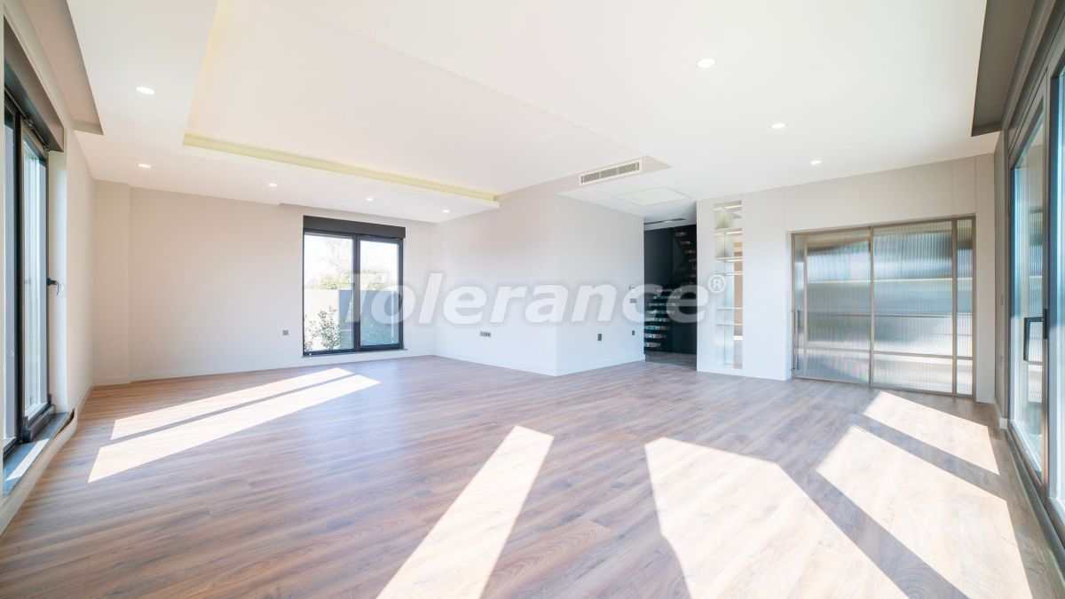 Вилла в Анталии, Турция, 300 м² - фото 4