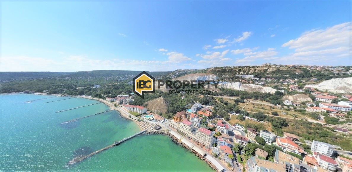 Квартира в Балчике, Болгария, 99 м² - фото 1