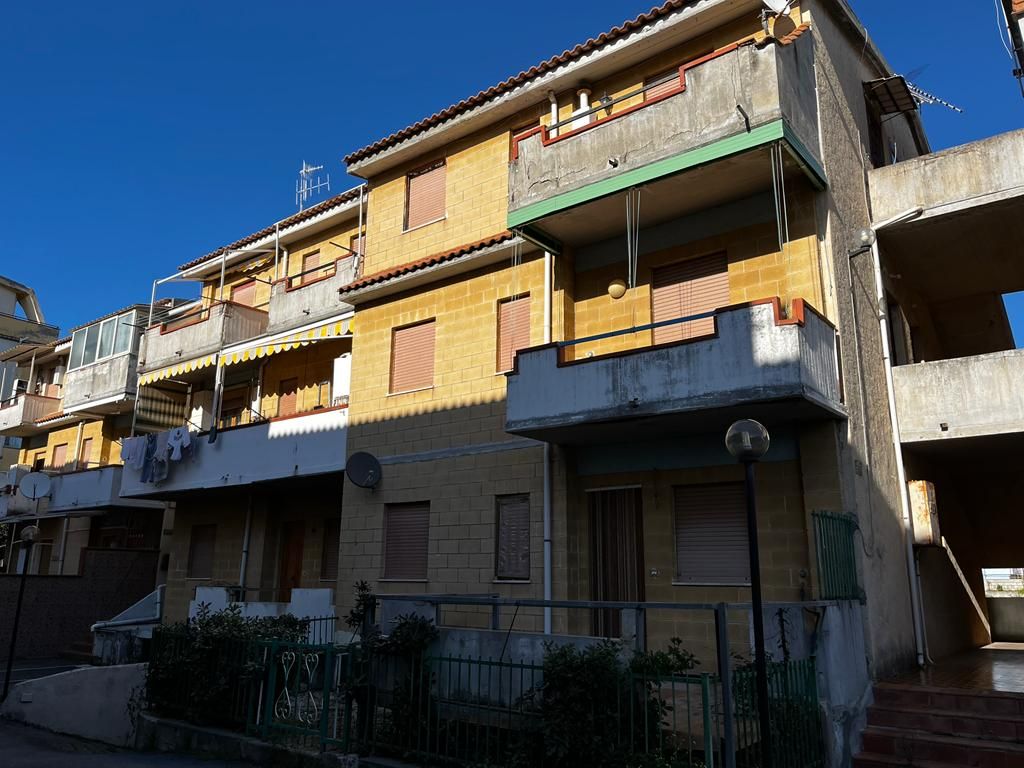 Квартира в Скалее, Италия, 42 м2 - фото 1