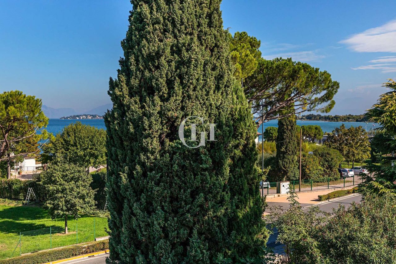 Апартаменты у озера Гарда, Италия, 126 м² - фото 5