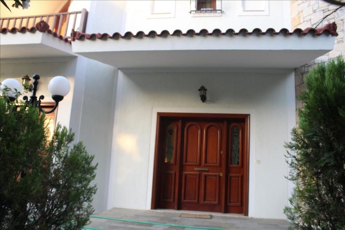Дом в Афинах, Греция, 460 м² - фото 1