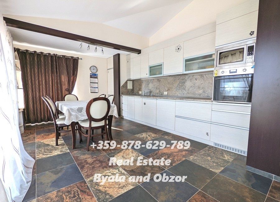 Квартира в Обзоре, Болгария, 168 м² - фото 4