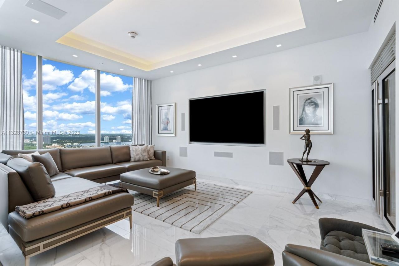 Квартира в Майами, США, 300 м² - фото 9