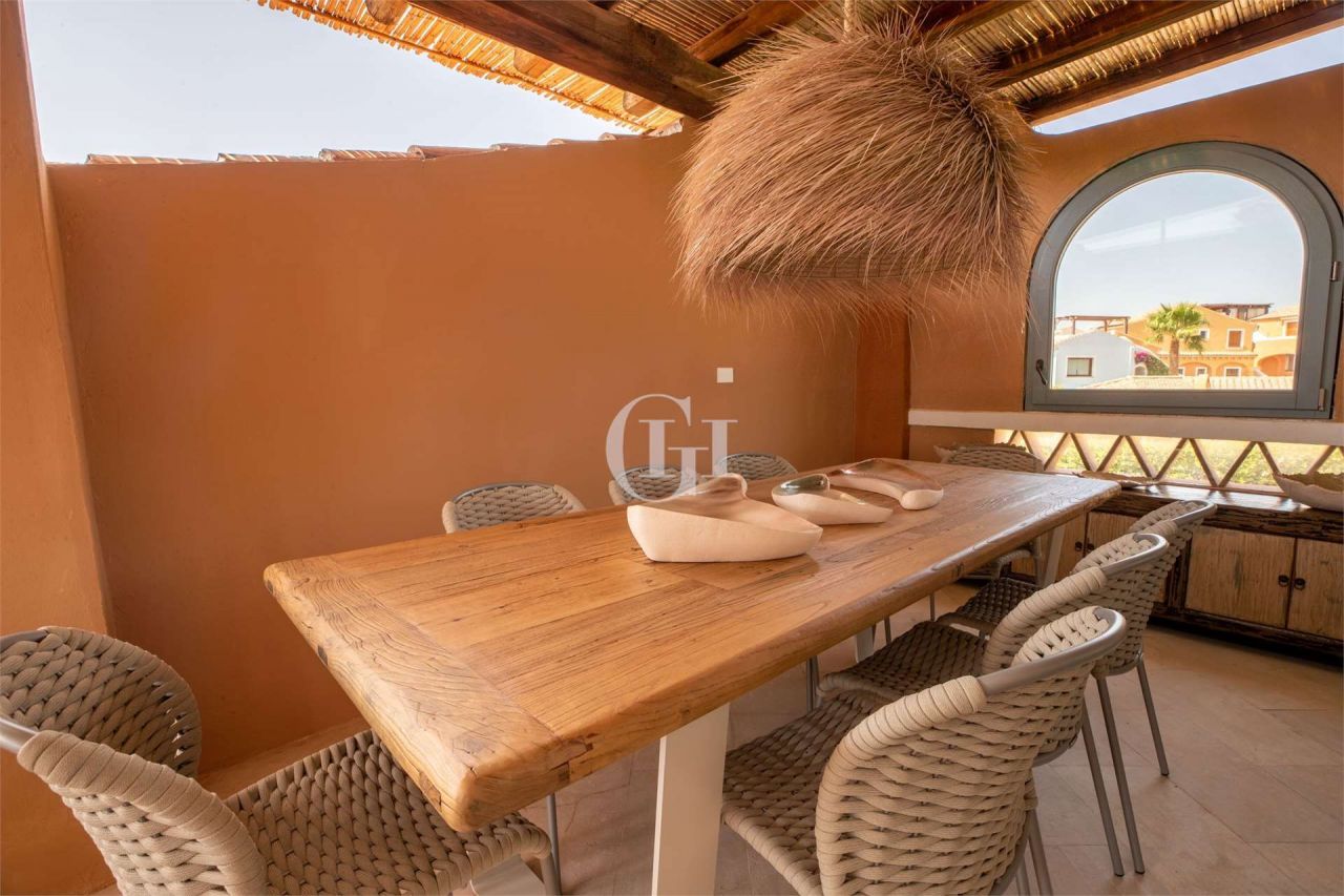 Вилла в Порто Черво, Италия, 194 м² - фото 5