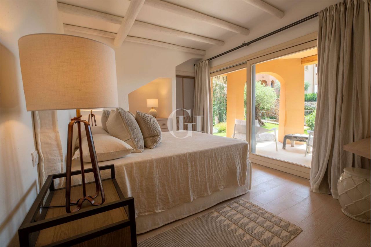 Вилла в Порто Черво, Италия, 194 м² - фото 10